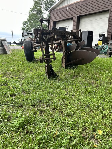Bottom pull type tow behind - bottom, tow-behind