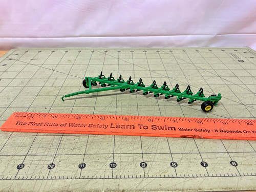 Custom green 10 bottom - 1/64,